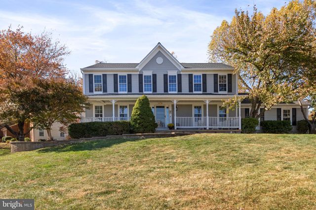 $689,900 | 14756 Statler Drive | Montclair