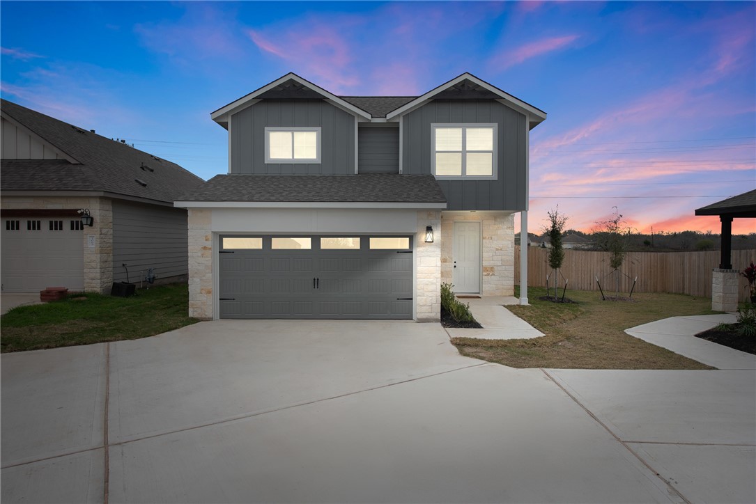 a house view with a outdoor space