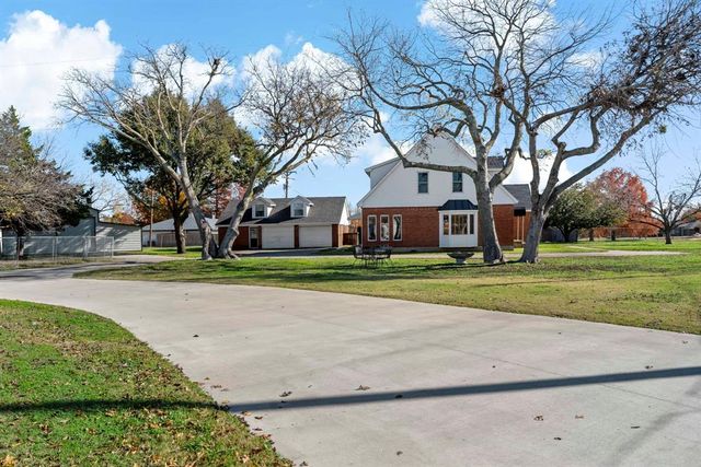 $625,000 | 3415 Sachse Road | Sachse