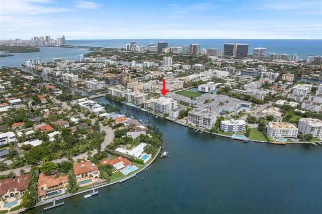 $2,495,000 | 9400 West Bay Harbor Drive, Unit 402 | Bay Harbor Islands