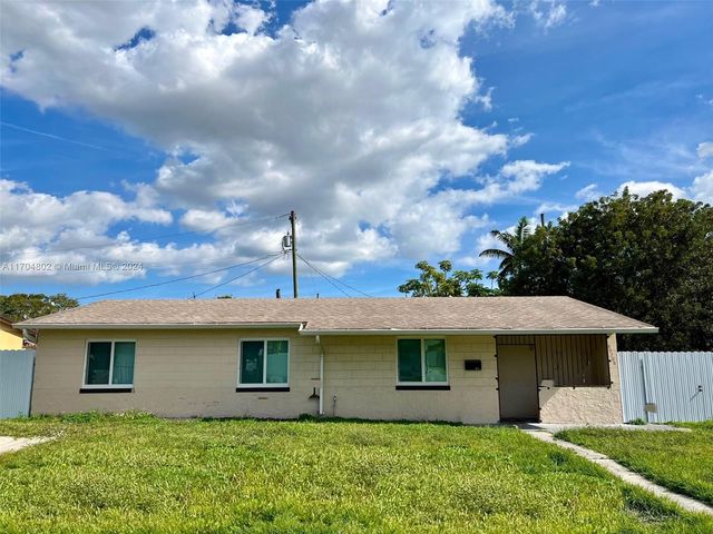 $3,800 | 13735 Northwest 23rd Avenue | Opa-Locka