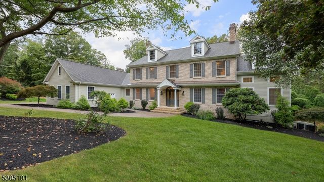 $1,550,000 | 3 Fairway Drive | Green Brook