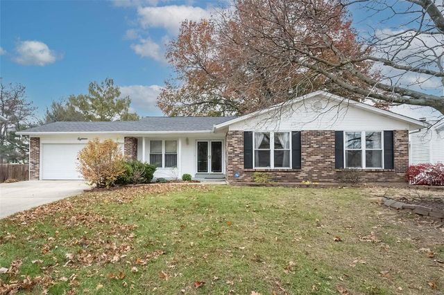 $275,000 | 18 Lake Meramec Drive | Saint Peters