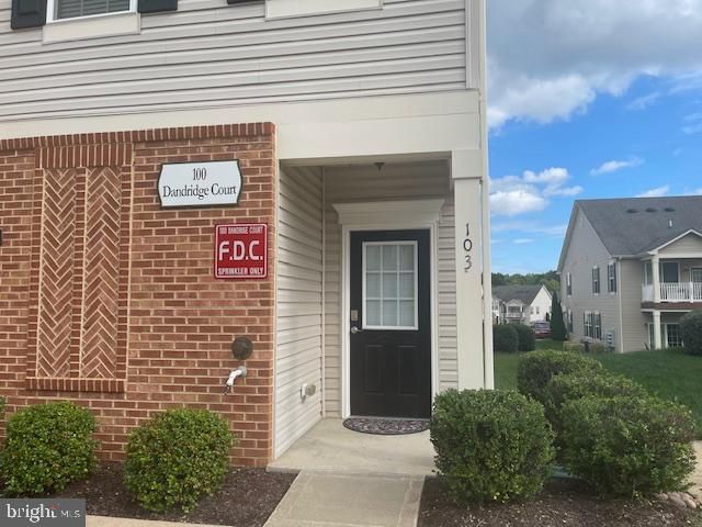 $371,900 | 100 Dandridge Court, Unit 103