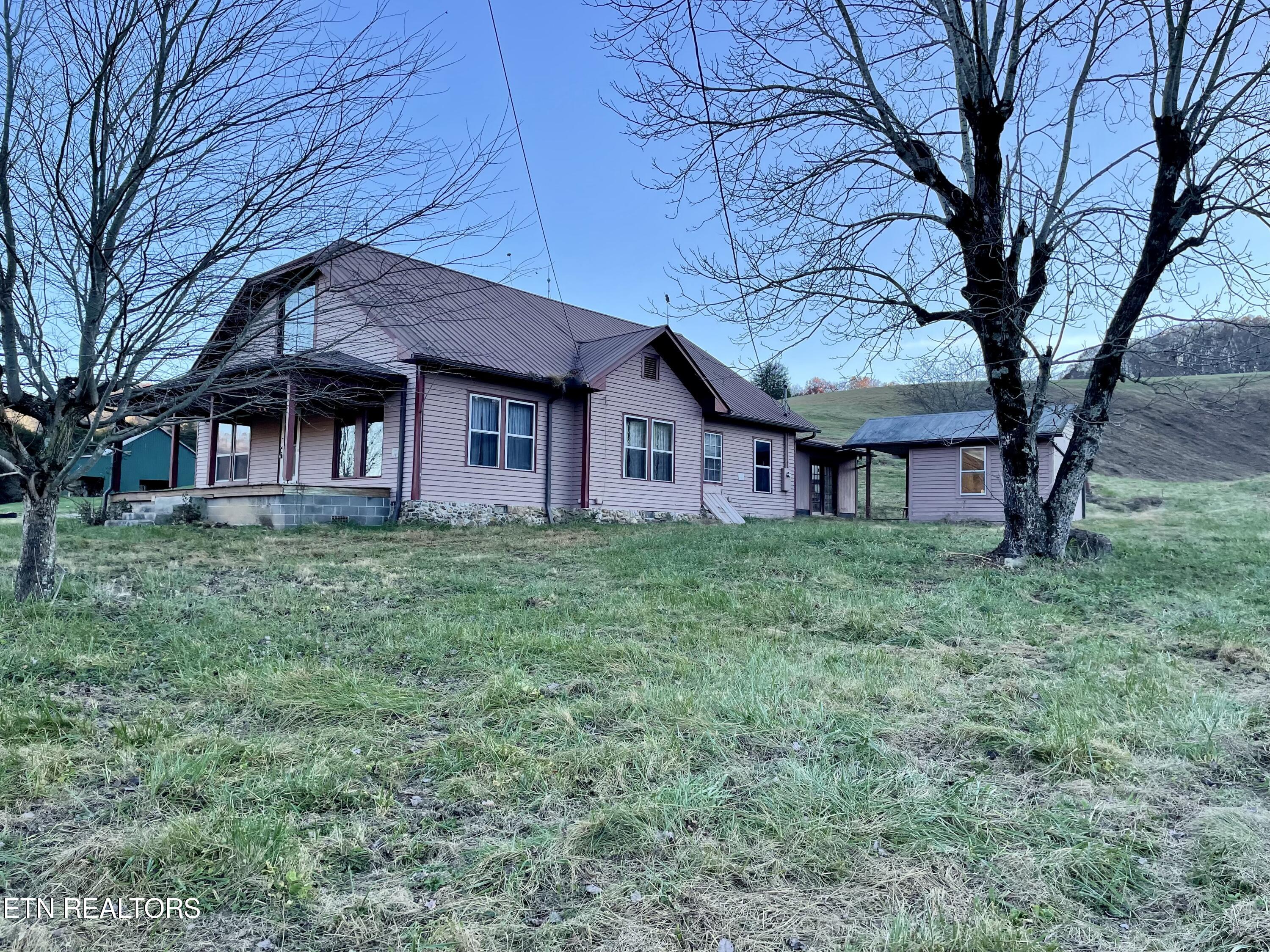 Clinch River Circle, Sneedville, TN 37869