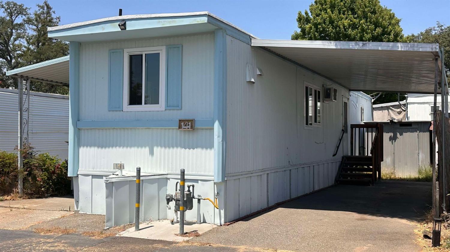 a view of a house with a garage