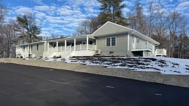 $2,400 | 135 Cooper Road, Unit 1 | Wappinger