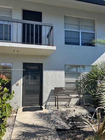 $200,000 | 13648 Coconut Palm Court, Unit C