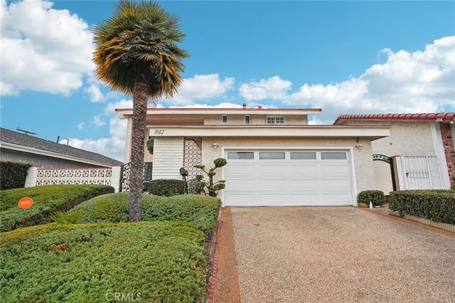 $1,050,000 | 1012 Oakwater Street | County Strip