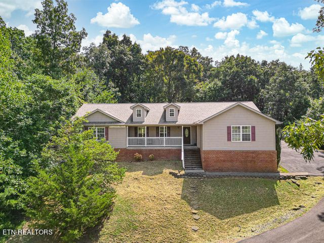 $428,995 | 631 Rock House Road