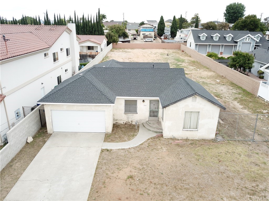 a view of a house with a outdoor space