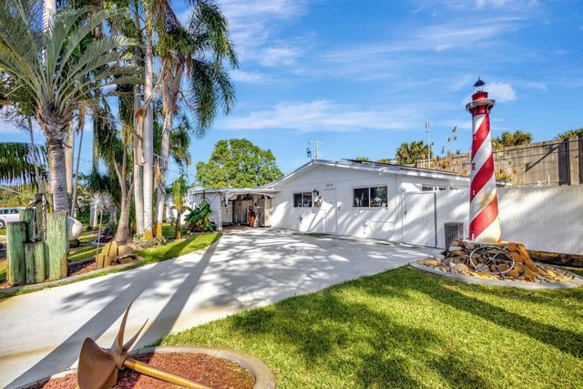 $479,000 | 9520 Birmingham Drive | Palm Beach Gardens