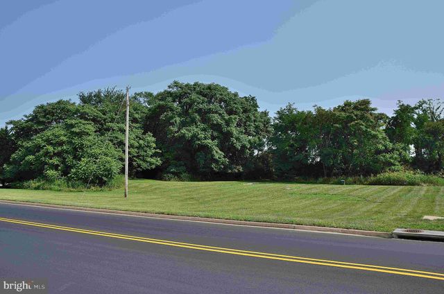 $65,000 | Lot 1 Mosby Boulevard | Berryville