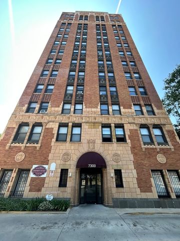 $1,175 | 7300 South South Shore Drive, Unit 1204 | South Shore