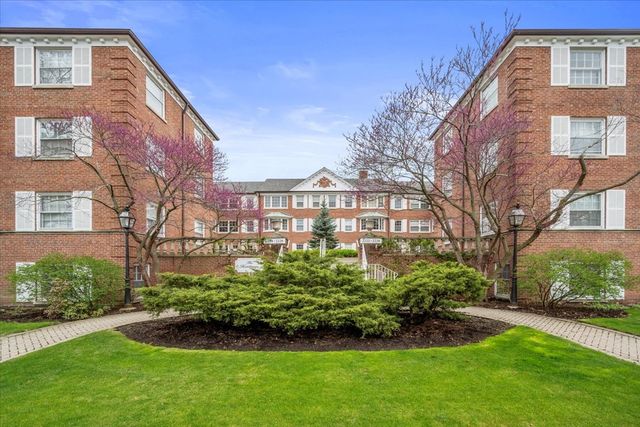 $259,000 | 2228 Central Street, Unit 3 | Evanston