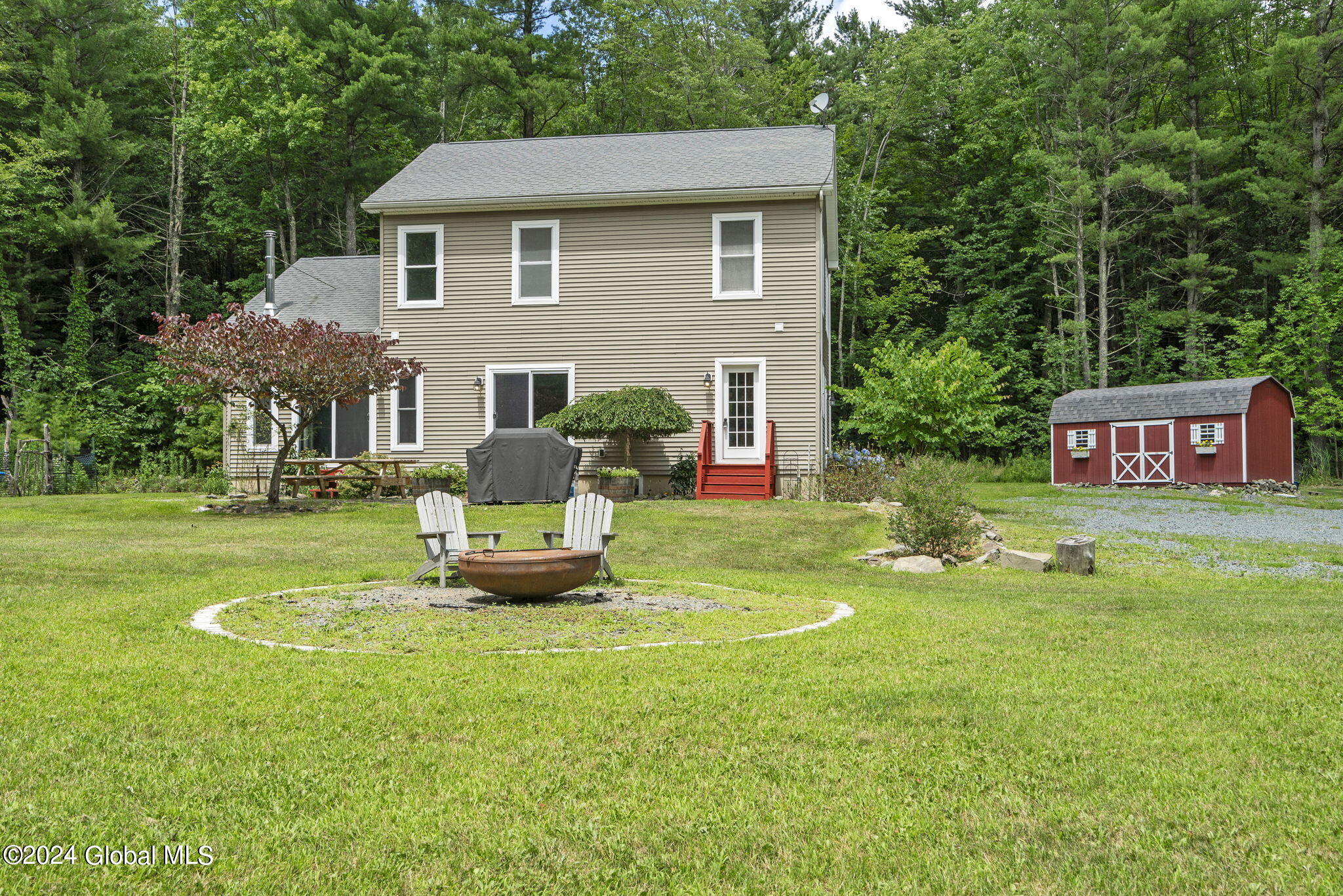 3-web-or-mls-37-clarks-chapel-rd