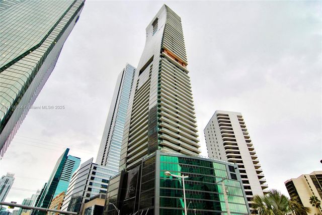 $6,100 | 1451 Brickell Avenue, Unit 2006 | Brickell