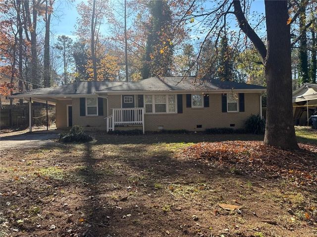 $210,000 | 245 Bromack Drive Southeast | Browns Mill Park