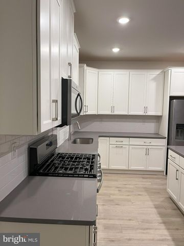 $3,400 | 63 Continental Way | Bridgeport