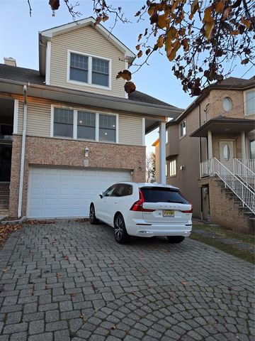 $4,500 | Restricted Address | Palisades Park