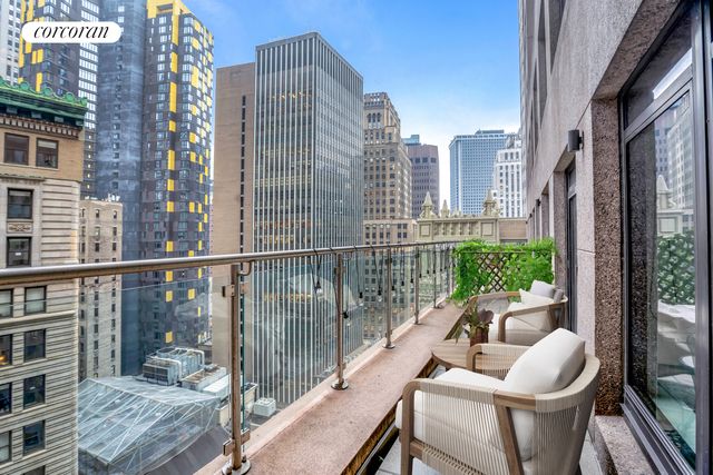 $975,000 | 40 Broad Street, Unit 24E | Financial District