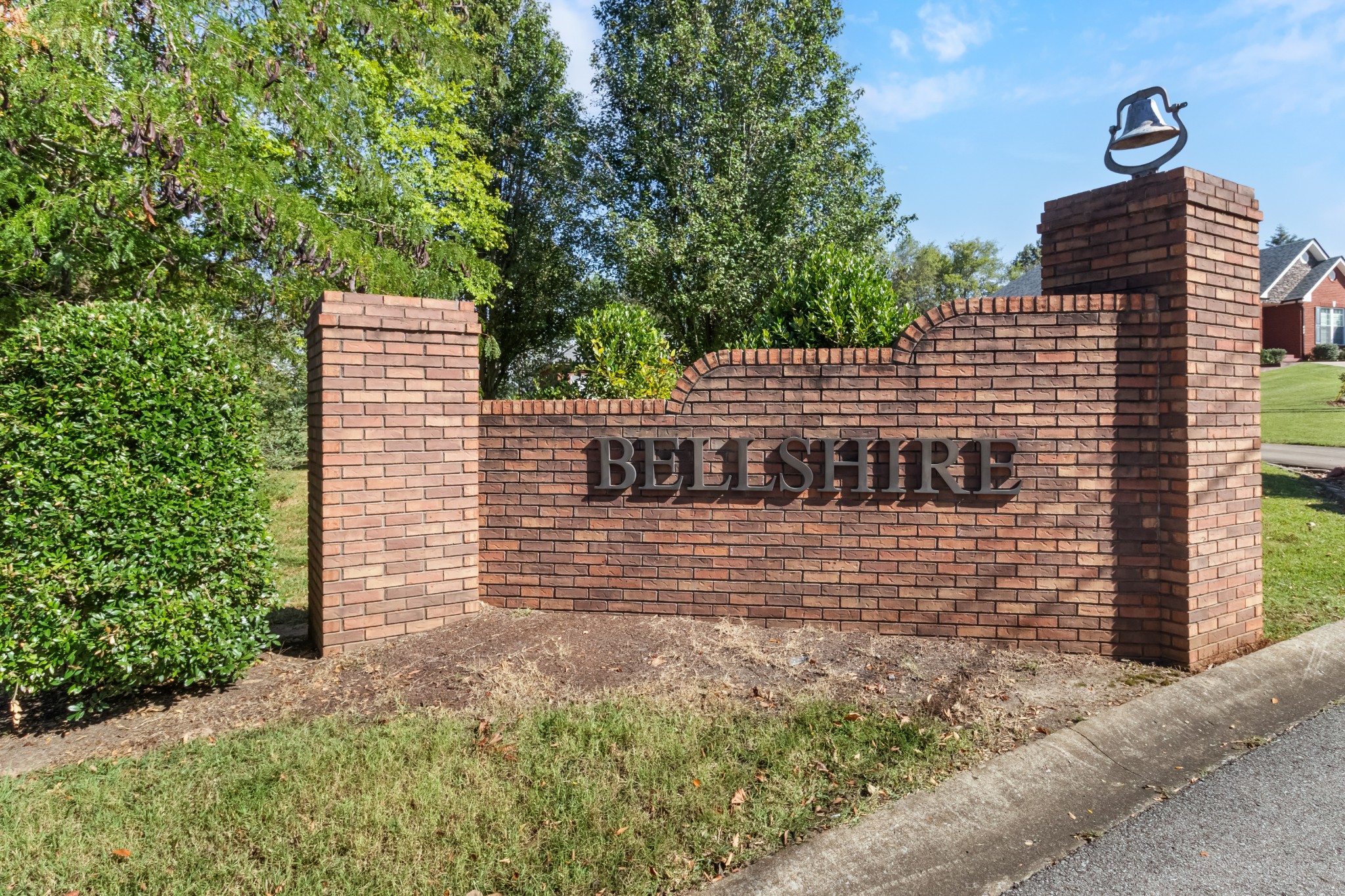 a view of a brick wall of building