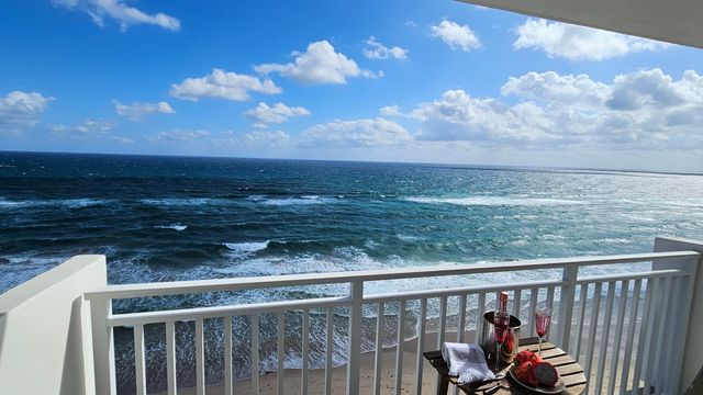 $6,500 | 4511 South Ocean Boulevard, Unit 807 | Highland Beach