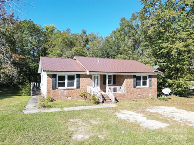 $105,000 | 306 South White Oak Street | Morven