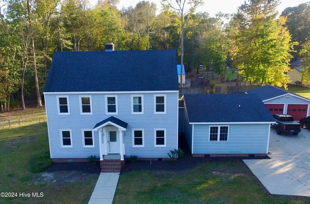 $379,900 | 2443 Creekside Road | Falling Creek Township - Lenoir County