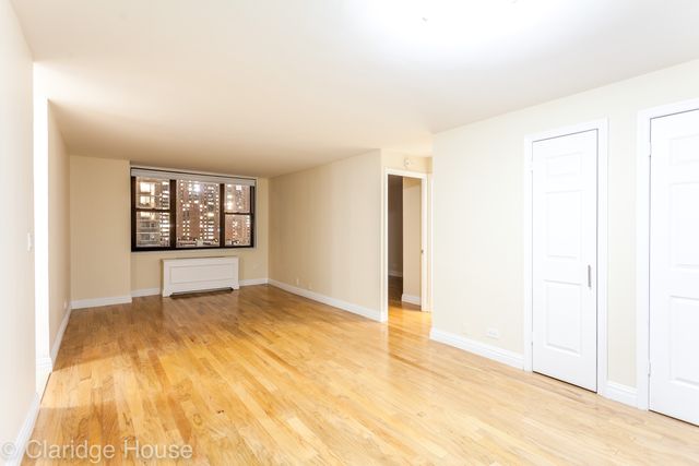 $4,350 | 201 East 87th Street, Unit 16N | Upper East Side