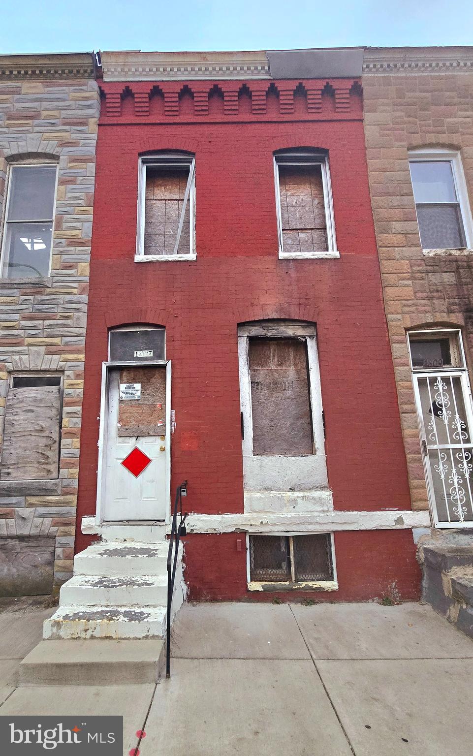 a view of the door of a building