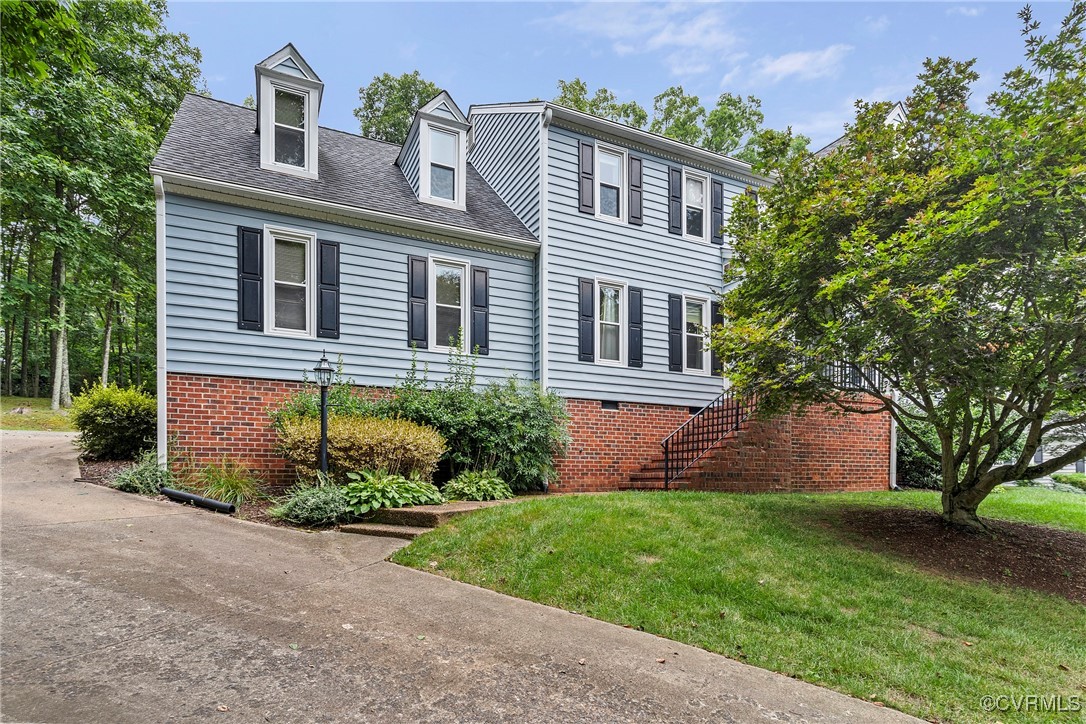 front view of house with a yard