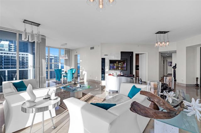 $3,500,000 | 10225 Collins Avenue, Unit 803 | Bal Harbour