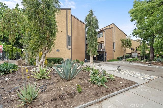 $2,795 | 104 North Wilson Avenue, Unit 6 | Northeast Pasadena