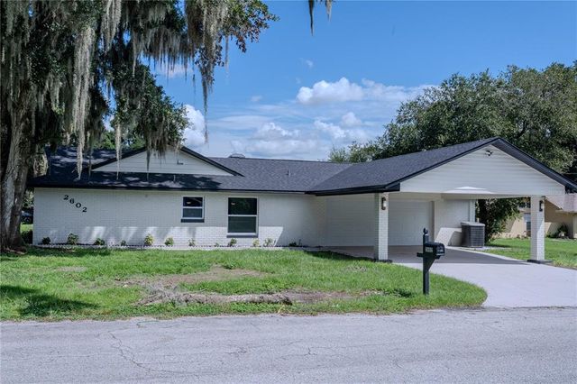 $494,900 | 2602 Bismark Drive | Valrico