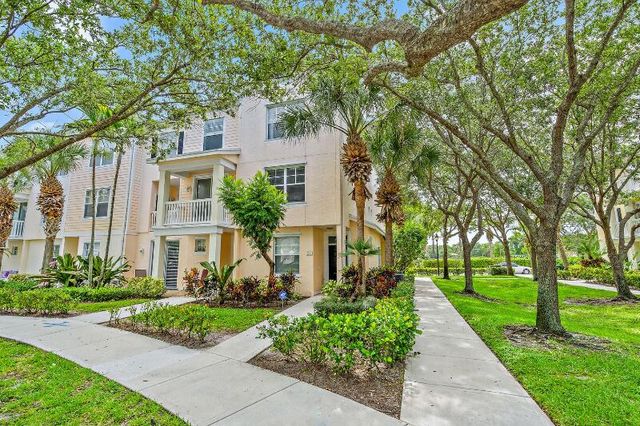 $2,750 | 255 Murcia Drive, Unit 211 | Abacoa