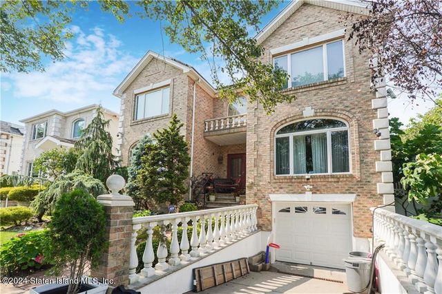 $1,650,000 | 169 Pinewood Avenue | Richmond Town