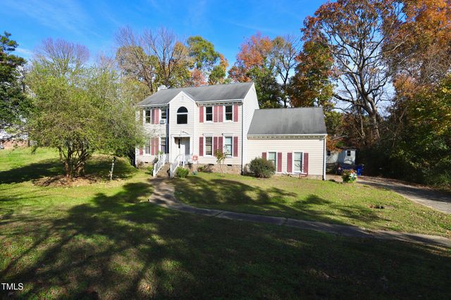 $319,900 | 1524 Wedgewood Drive | Broad Acres