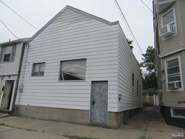 a view of a house