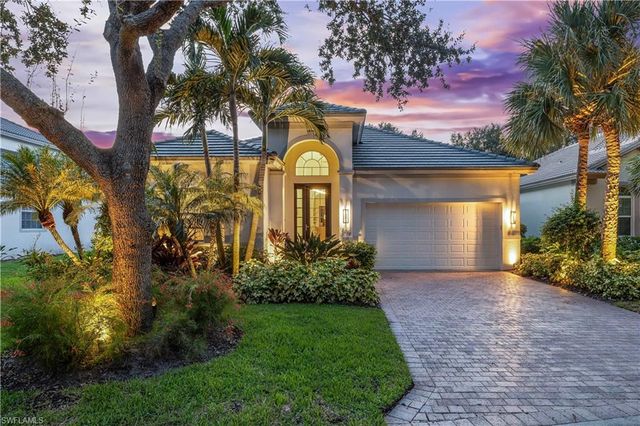 $1,033,000 | 19018 Ridgepoint Drive | Estero