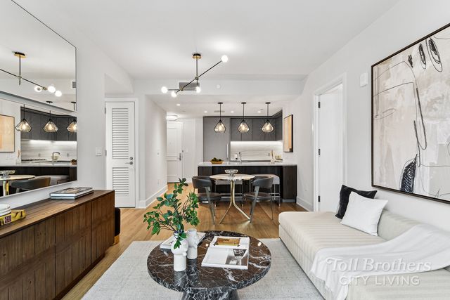 $1,825,000 | 218 West 103rd Street, Unit 4G | Upper West Side