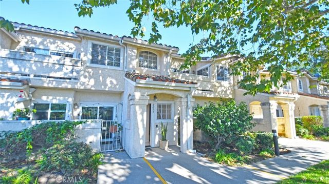 $575,000 | 2093 Blackberry Circle | Northwest Oxnard