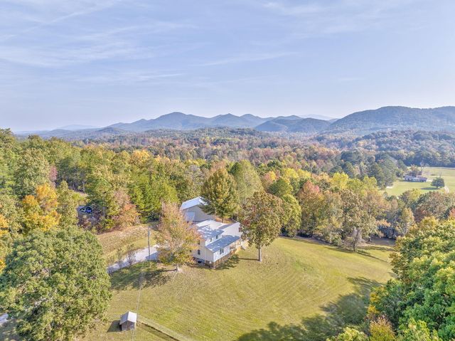 $459,600 | 10865 Highway 411