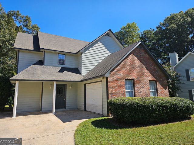 $2,100 | 144 Braelinn Courts | Peachtree City