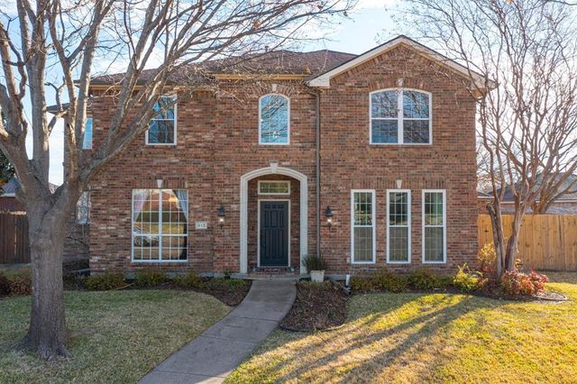 $459,900 | 913 Hampstead Drive | Creek Crossing Estates