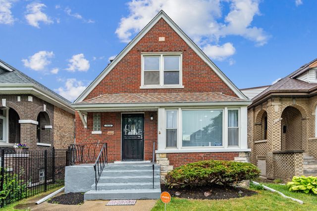 $283,500 | 7624 South Honore Street | Auburn Gresham