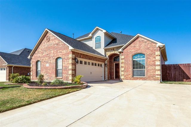 $449,900 | 1403 North Webb Ferrell Road | Southeast Arlington