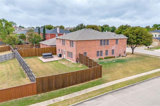 $485,000 | 1653 Lionheart Drive | Little Elm