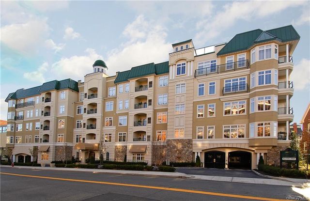 $749,000 | 410 Westchester Avenue, Unit 308 | Port Chester