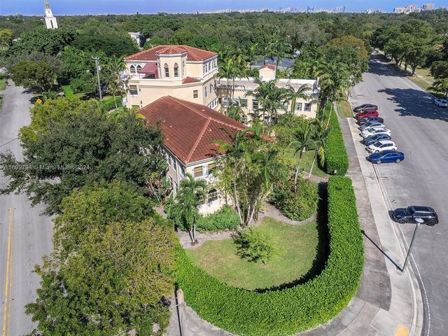 $310,000 | 421 Grand Concourse, Unit 15 | Miami Shores